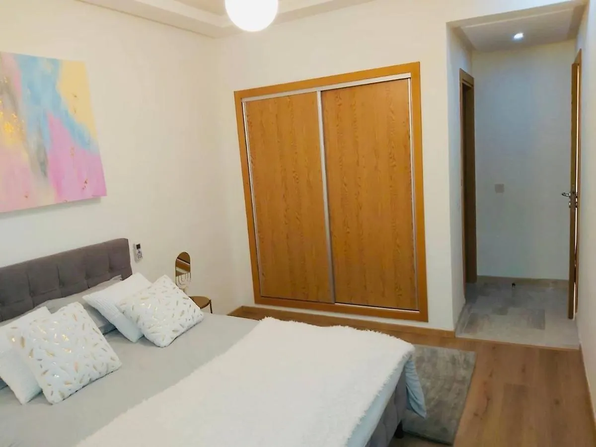 Luxueux Appartement Entre Gueliz Et L'Hivernage Avec Wifi Marrakesh Morocco