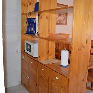 https://apartamentos-frontera-blanca-nievesol.andorra-la-vella-hotels.net